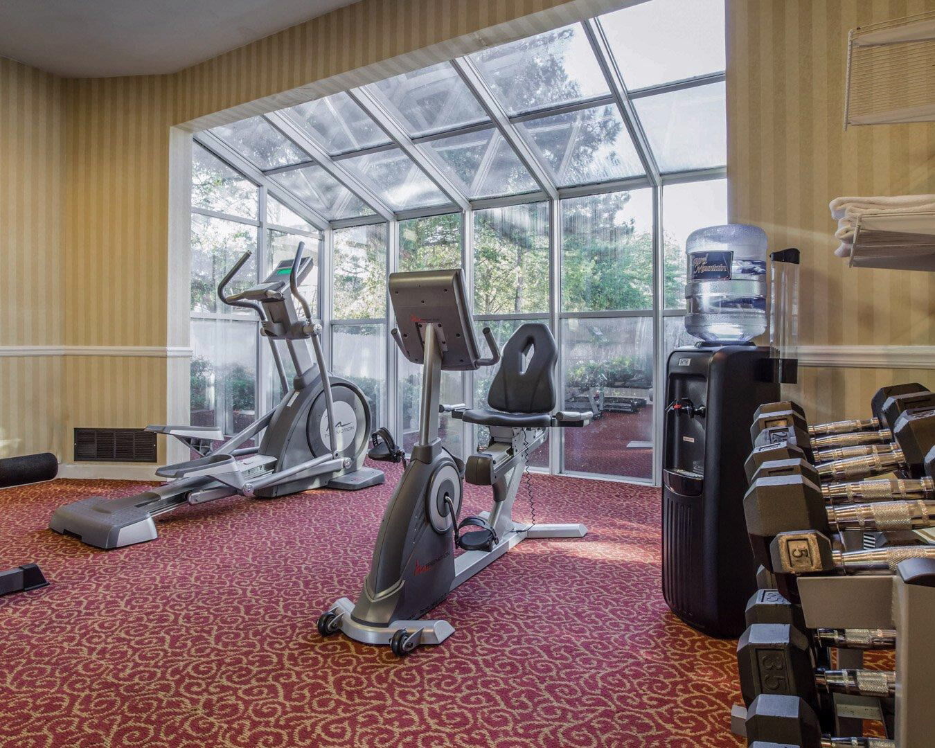 Clarion Suites Augusta Bagian luar foto